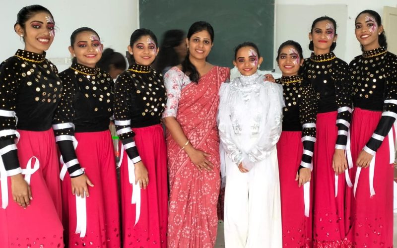 SNA DANCE COMPETITION